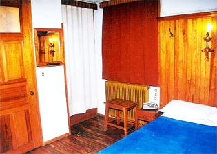 ΦΘΗΝΑ ΞΕΝΟΔΟΧΕΙΑ  ΜΕΤΣΟΒΟ , ΦΘΗΝΑ ΔΩΜΑΤΙΑ ΜΕ ΤΖΑΚΙ, ΠΡΟΣΦΟΡΕΣ ΞΕΝΟΔΟΧΕΙΩΝ ΜΕΤΣΟΒΟ, ΤΙΜΕΣ ΔΩΜΑΤΙΩΝ ΜΕΤΣΟΒΟ